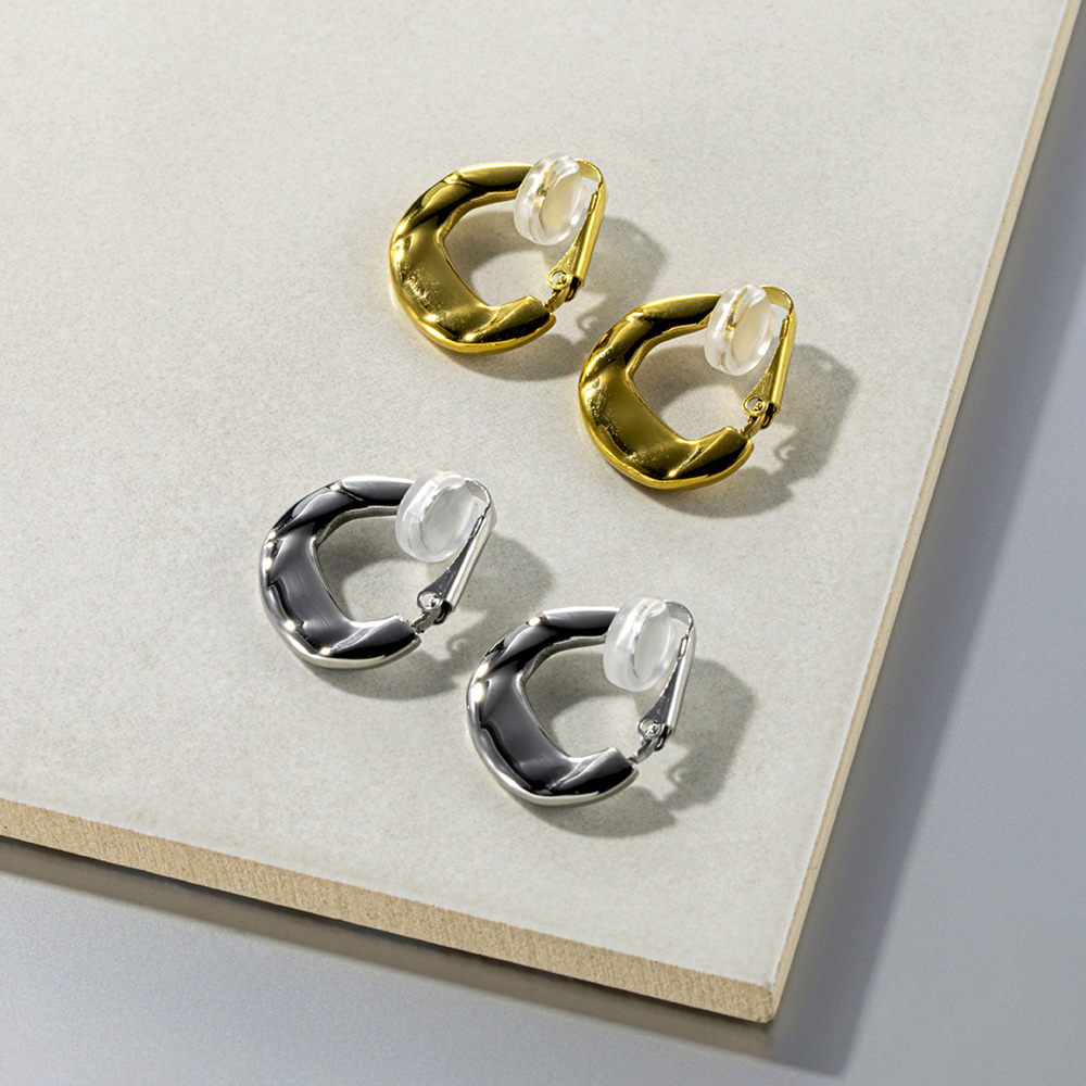 デザインフープイヤリング