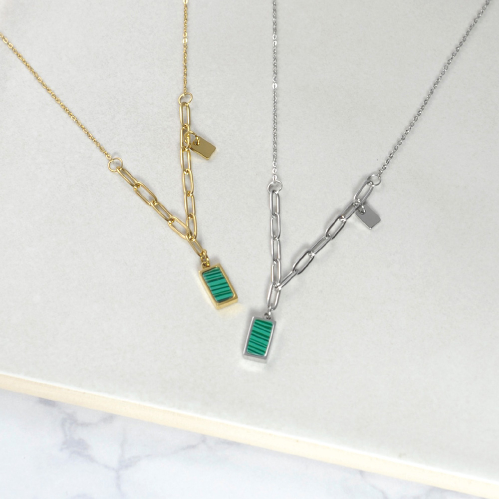 マラカイトデザインネックレス